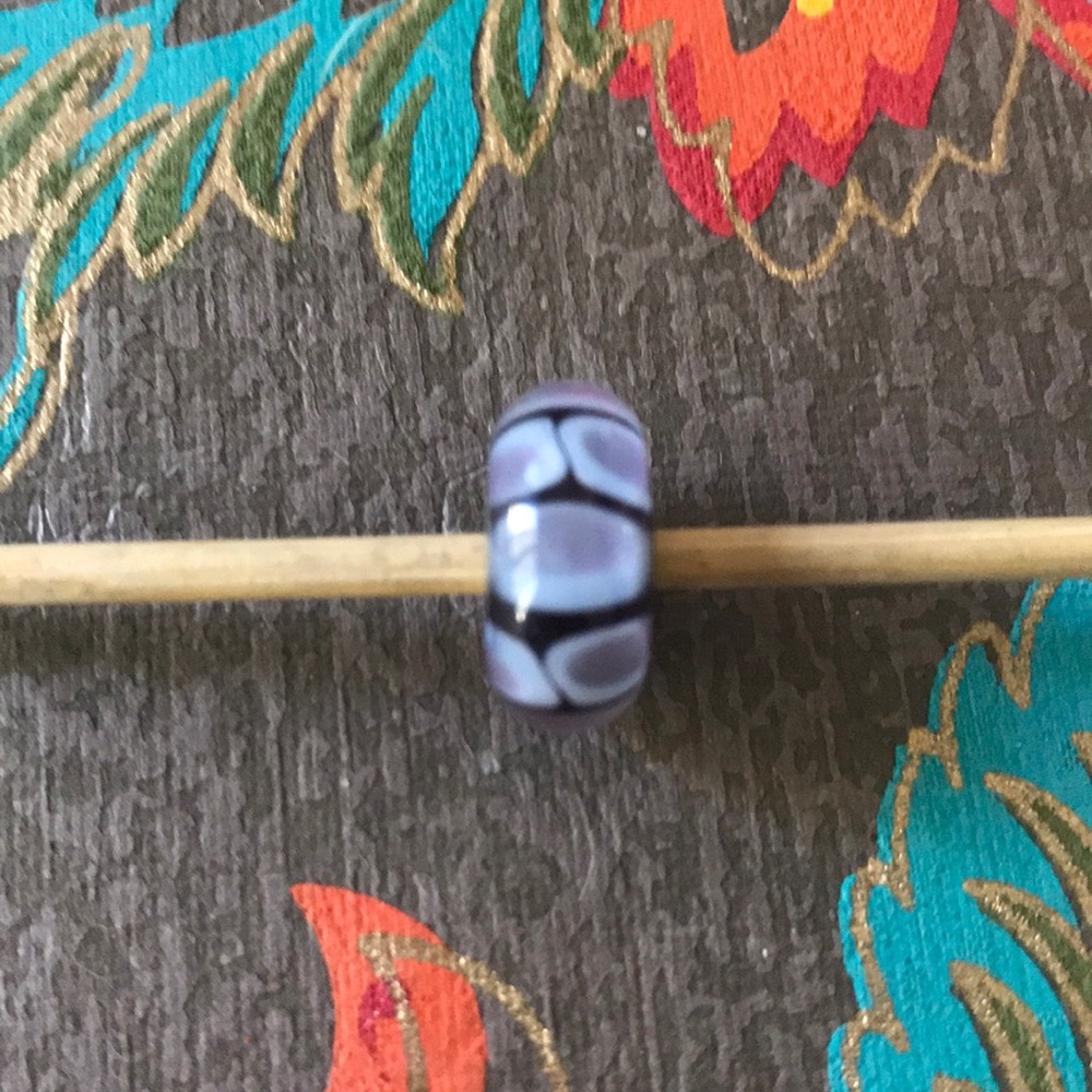 Troll Bead-Purple Fusion